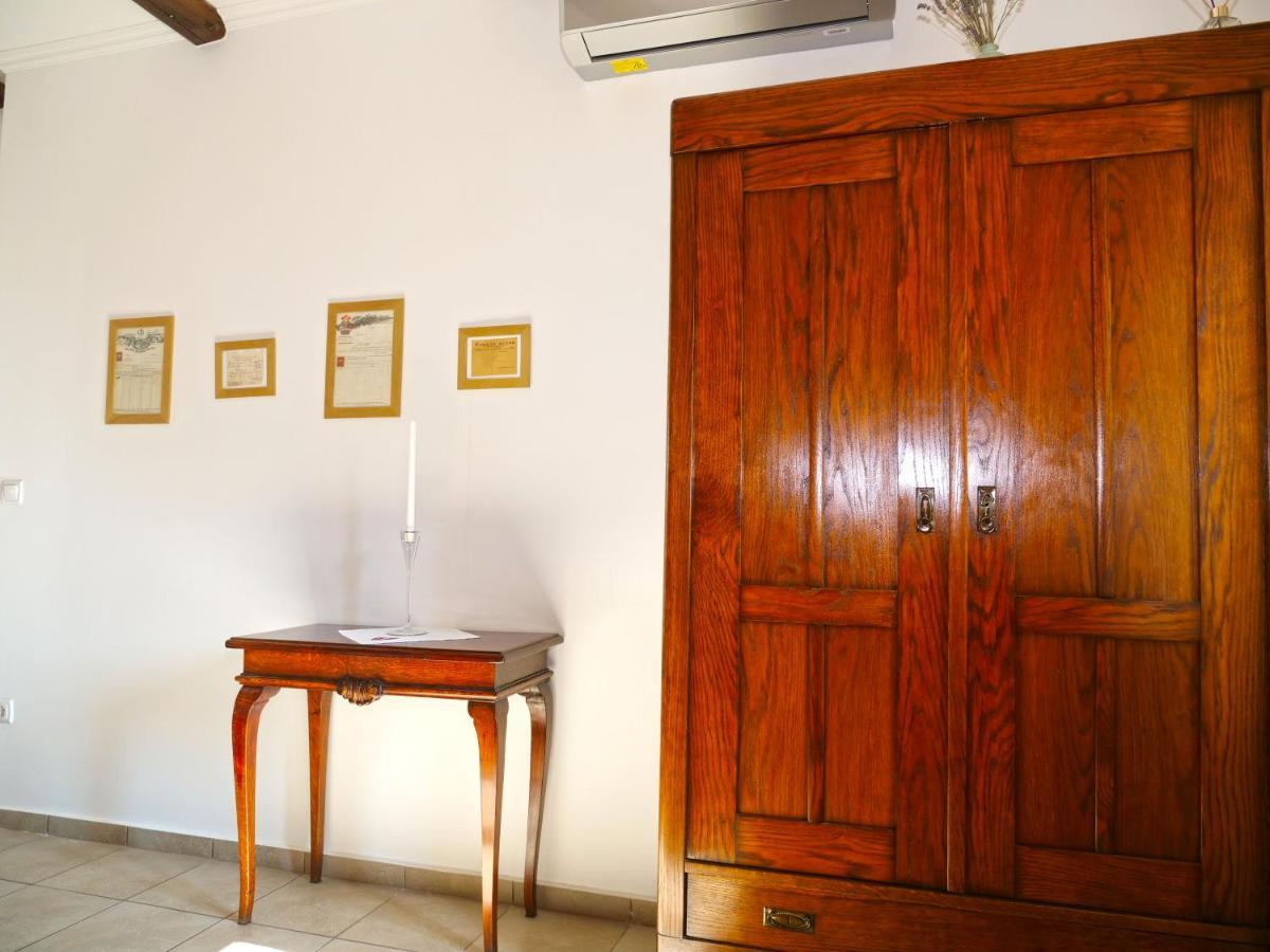 Vöröskő Apartman Alsóörs Exterior foto