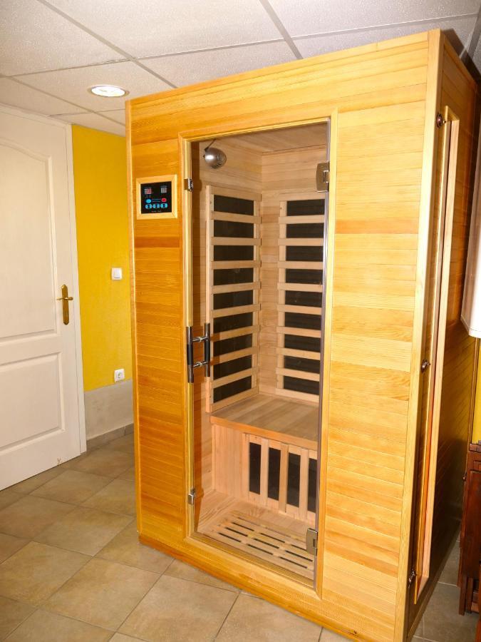 Vöröskő Apartman Alsóörs Exterior foto