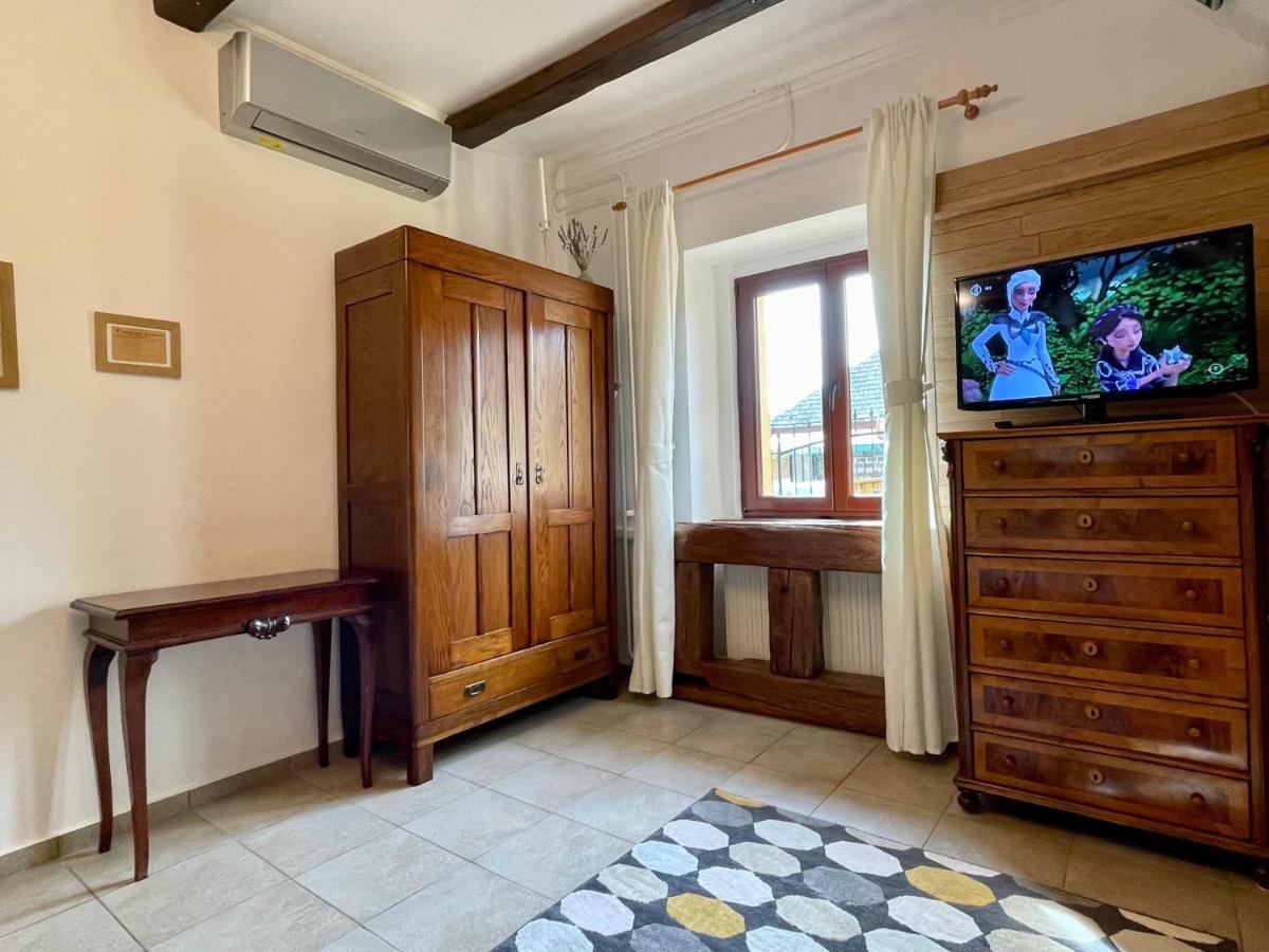 Vöröskő Apartman Alsóörs Exterior foto